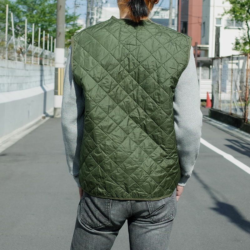コットンローンミリタリーベスト 新品 カーキ イギリス軍 キルティング ライナーベスト グリーン USED JV037UN 実物