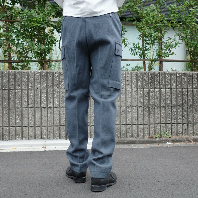 ドイツ シュパングダーレム空軍基地 消防士 Tシャツ 短パン 2点 150mm榴弾砲、撃て！ドイツ軍「シュトゥルムパンツァー II