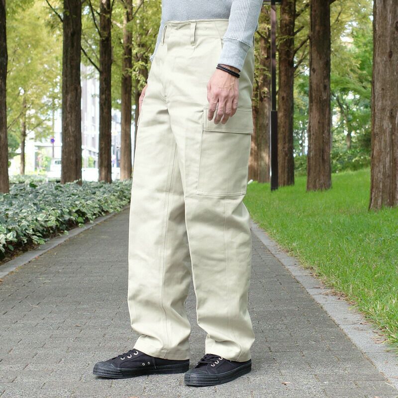 ドイツ軍 モールスキン カーゴパンツ オフホワイト デッドストック