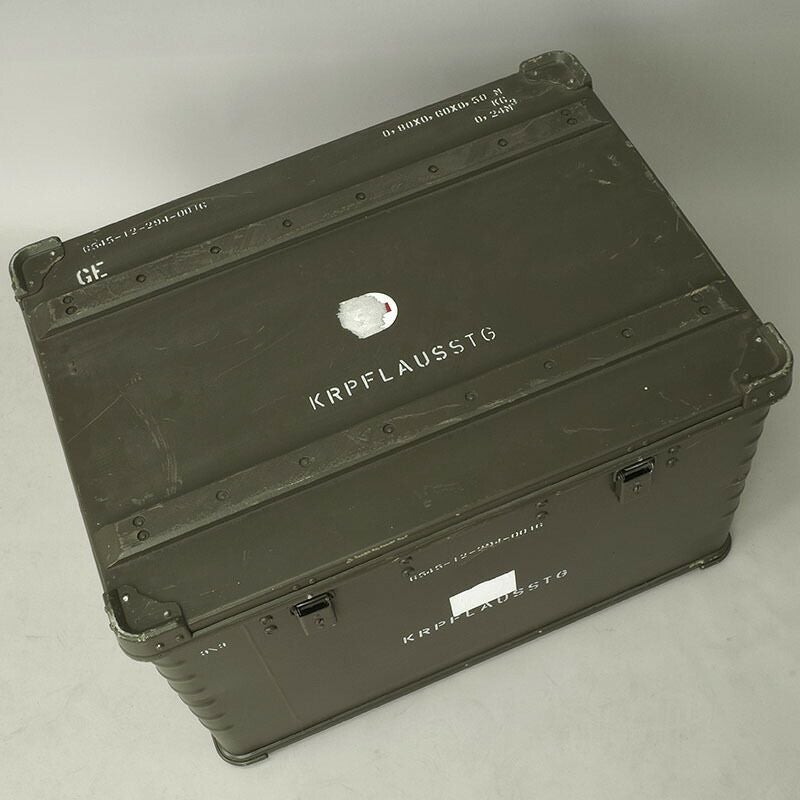 ドイツ軍 A20 アルミボックス ZARGES オリーブ 80×60×50cm USED 