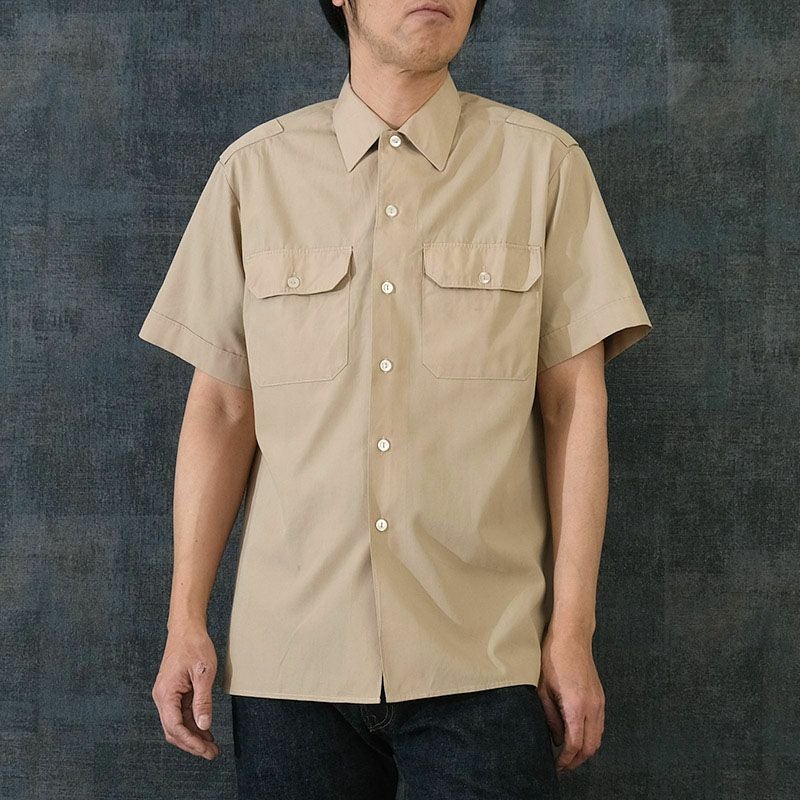 ドイツ軍 NAVY チノシャツ 半袖 カーキ USED JS221UN ドイツ海軍