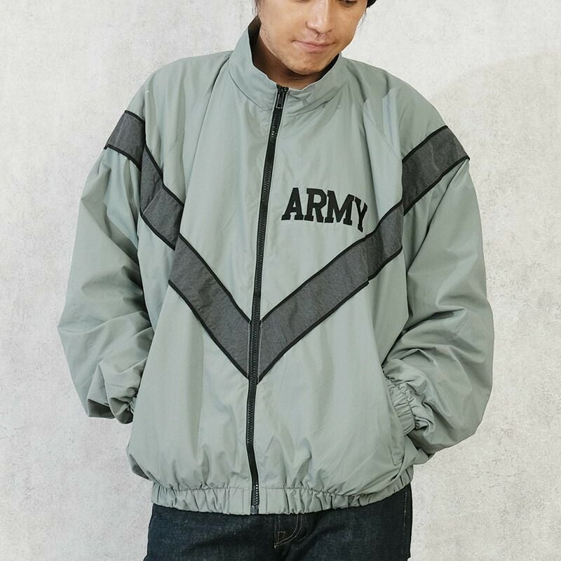 米軍 ARMY IPFU トレーニングジャケット ナイロン グレー USED JJ371UN 米軍 ARMY IPFU トレーニングジャケット ナイロン グレー USED JJ371UN