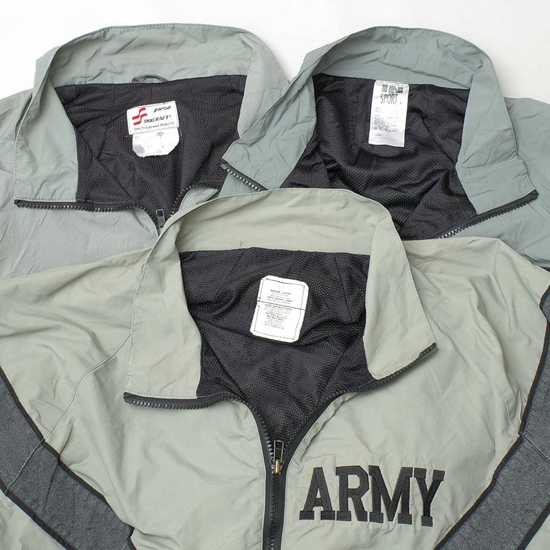 U.S. ARMY フィジカルトレーニング　プリント　ジップアップパーカー MILITARY - U.S. ARMY フィジカルトレーニング プリント ジップアップ