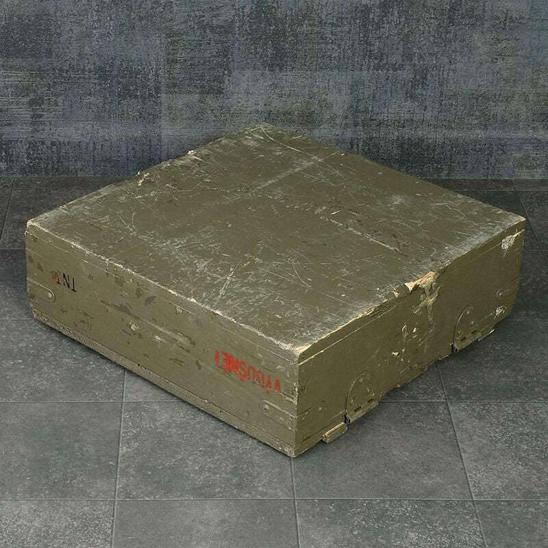 チェコ軍 RG-4 グレネード ウッドボックス オリーブ USED BX212UN