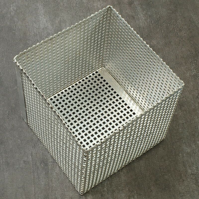 チェコ軍 メディカル メッシュボックス スチール 小 16×16×16cm USED