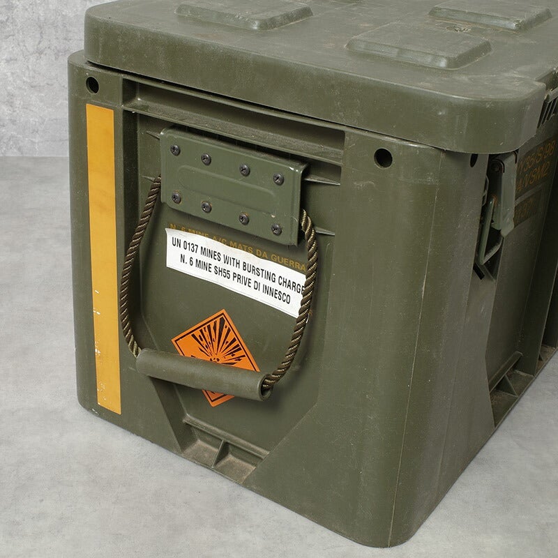 イタリア軍弾薬箱 Italian Army Ammunition box イタリア軍実物の弾薬箱(アンモボックス