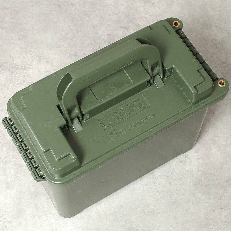 スイス軍 プラスチック アンモボックス オリーブ デッドストック スイス軍 プラスチック アンモボックス オリーブ デッドストック