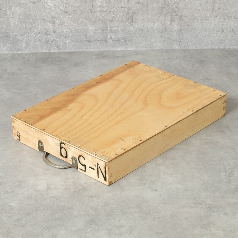 チェコ軍 ウッド ストックボックス 取っ手付き 25x34.5x5cm USED