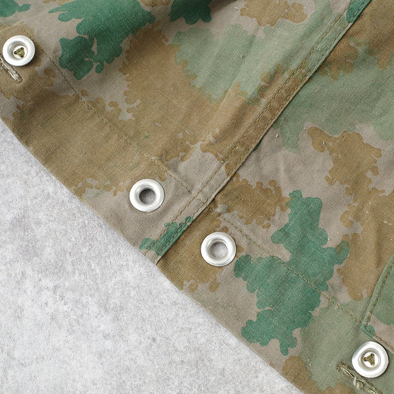 東ドイツ軍 60s テントシート ブルメンターン USED NVA ポンチョ 軍幕