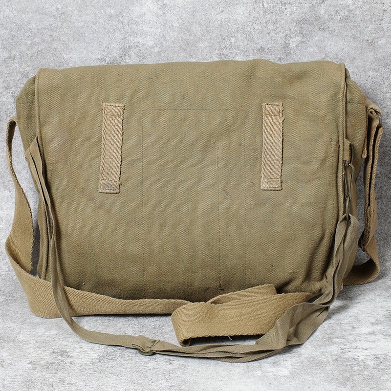 チェコ軍 キャンバス ショルダーバッグ New-type USED BS050UN